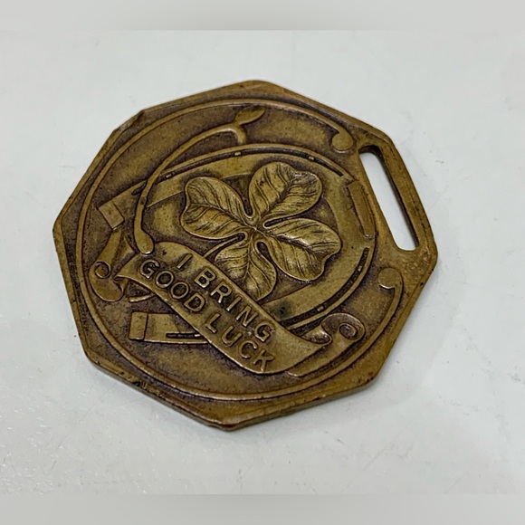 1930s Vintage Octagonal GRIT Newspaper 8 Sided Good Luck Coin - Picture 10 of 10